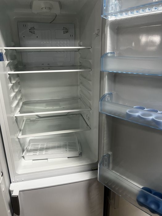 Холодильник beko