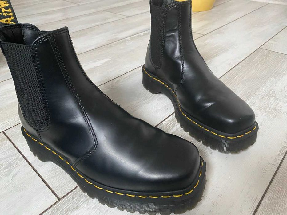 Продам оригінальні Dr. Martens 2976 YS —  Челсі
