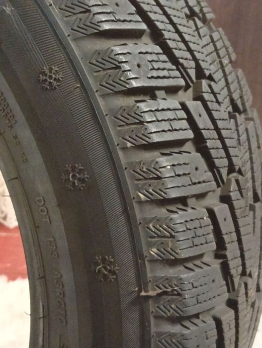 Резина 205-60-16 (пара)