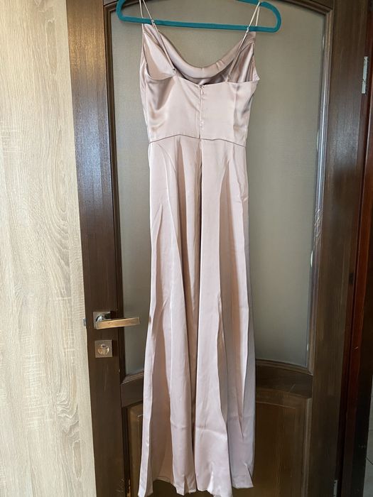 Сукня вечірня, випускна