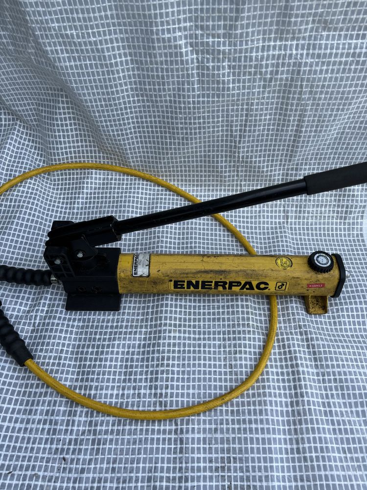 Pompy hydrauliczne enerpac p392