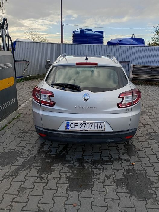 Продам Меган 2013