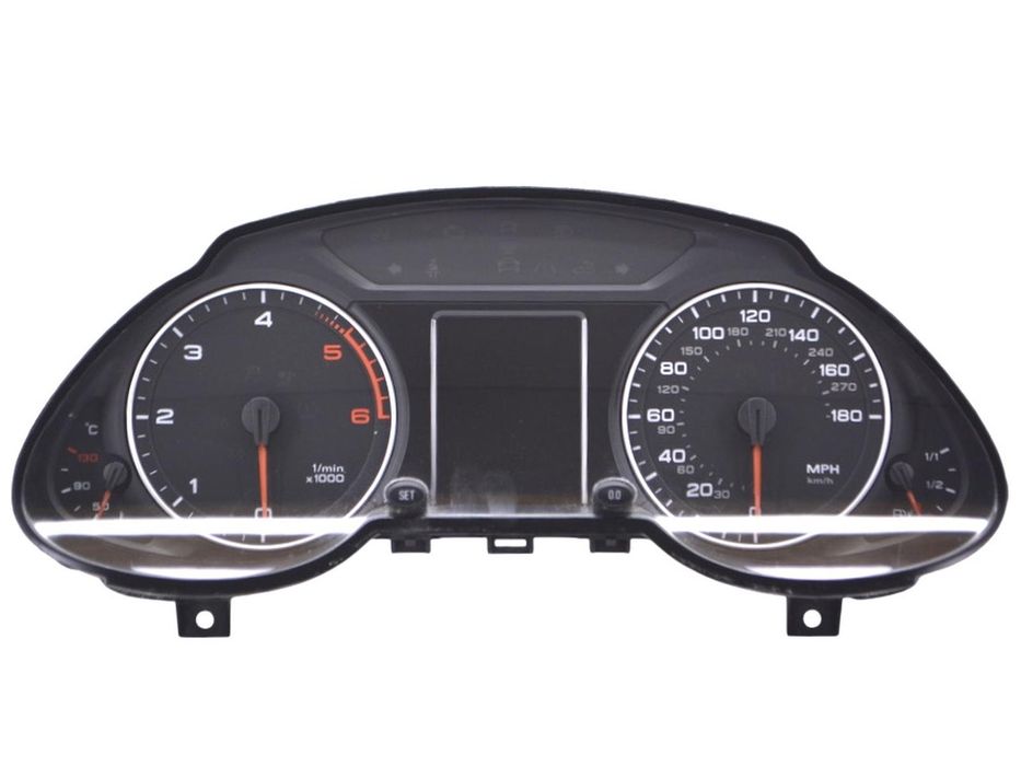 Панель приладів AUDI Q5 2008-2012 8R0920980B