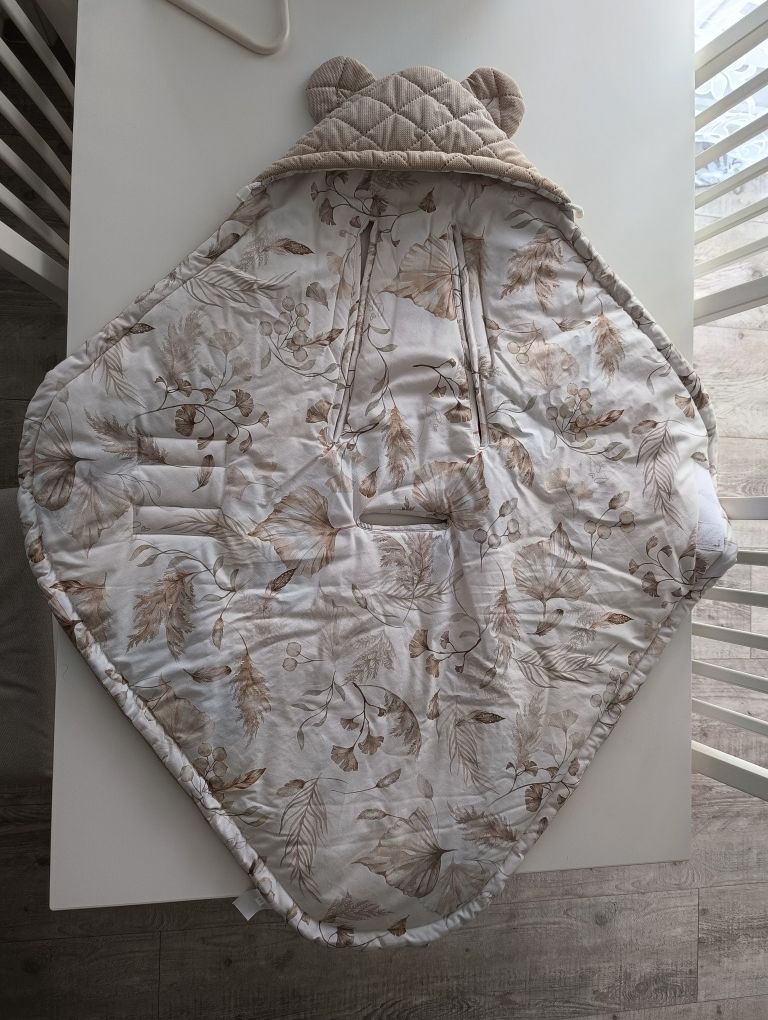 Otulacz kocyk do fotelika samochodowego Baby Steps Boho Beige