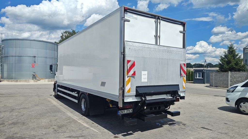 MAN 15.220 LLC chłodnia izoterma