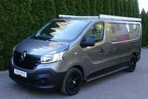 Renault Trafic 1.6 dci 125 KM L2H1 furgon hak , progi felgi sprowadzony  Renault Trafic 1.6dci 125KM L2H1 furgon TYLKO 70 tys.km! szary metalic
