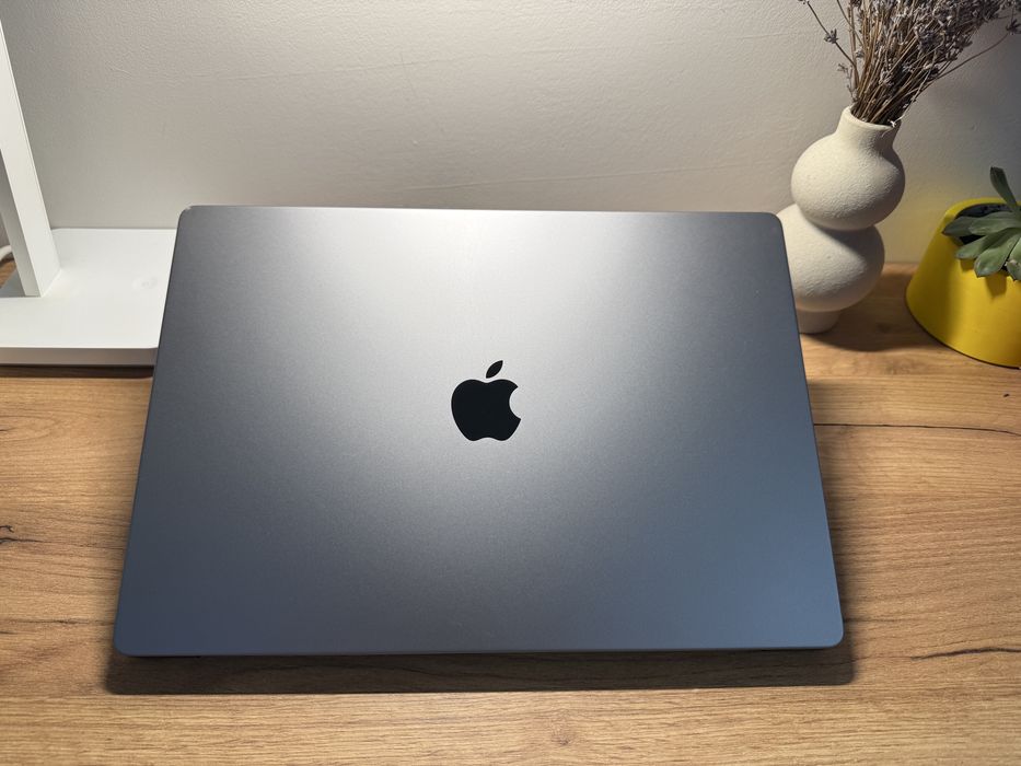 MacBook Pro 16’ 2021 32GB RAM 1TB SSD 88%