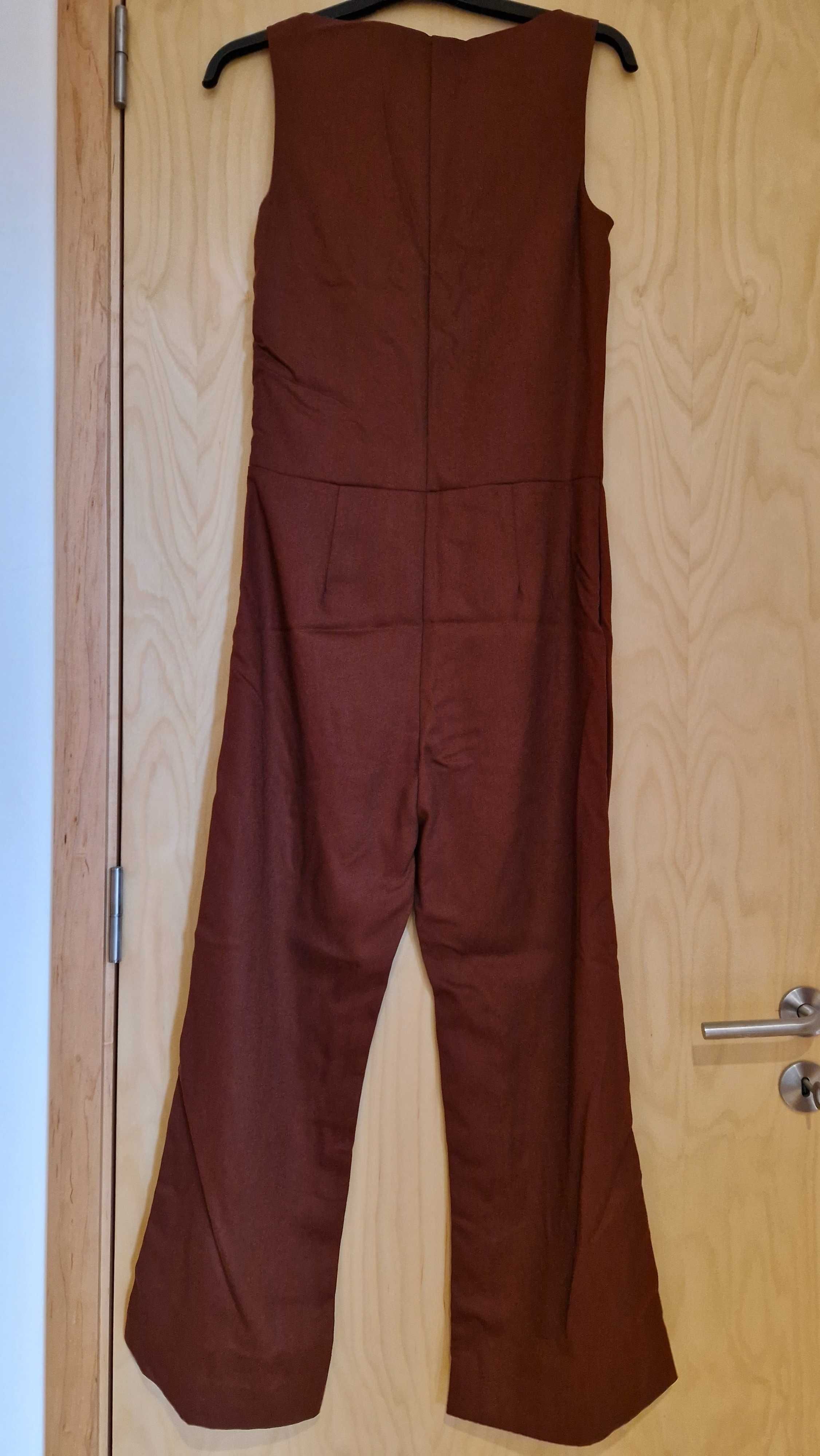 Macacão cor de tijolo, Zara, tamanho S