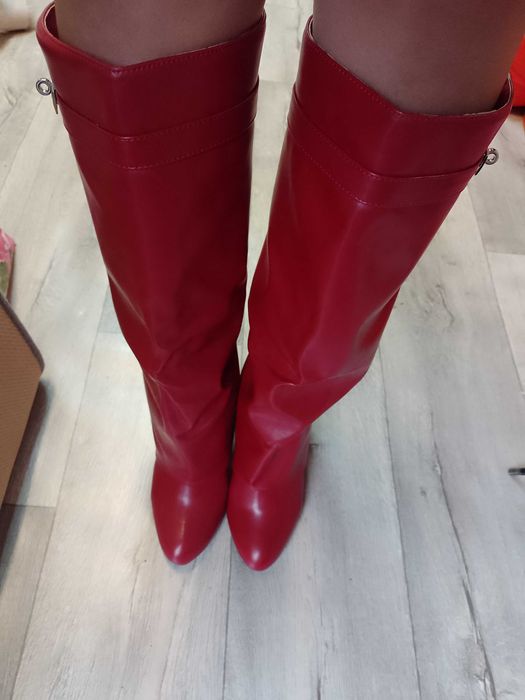 (38/39) Czerwone Kozaki kowbojki na koturnie, NOWE