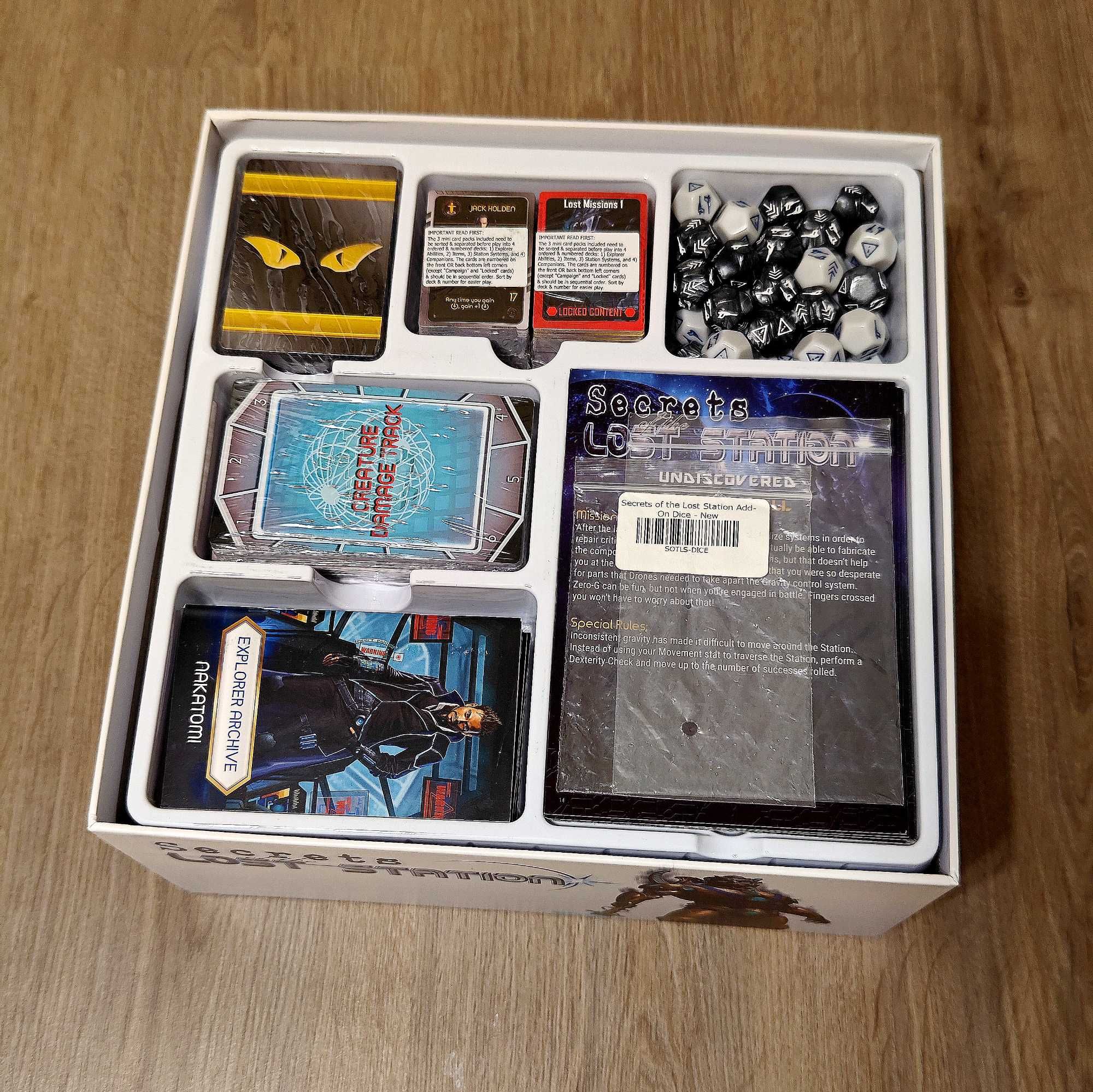 Secrets of The Lost Station + cube deluxe box