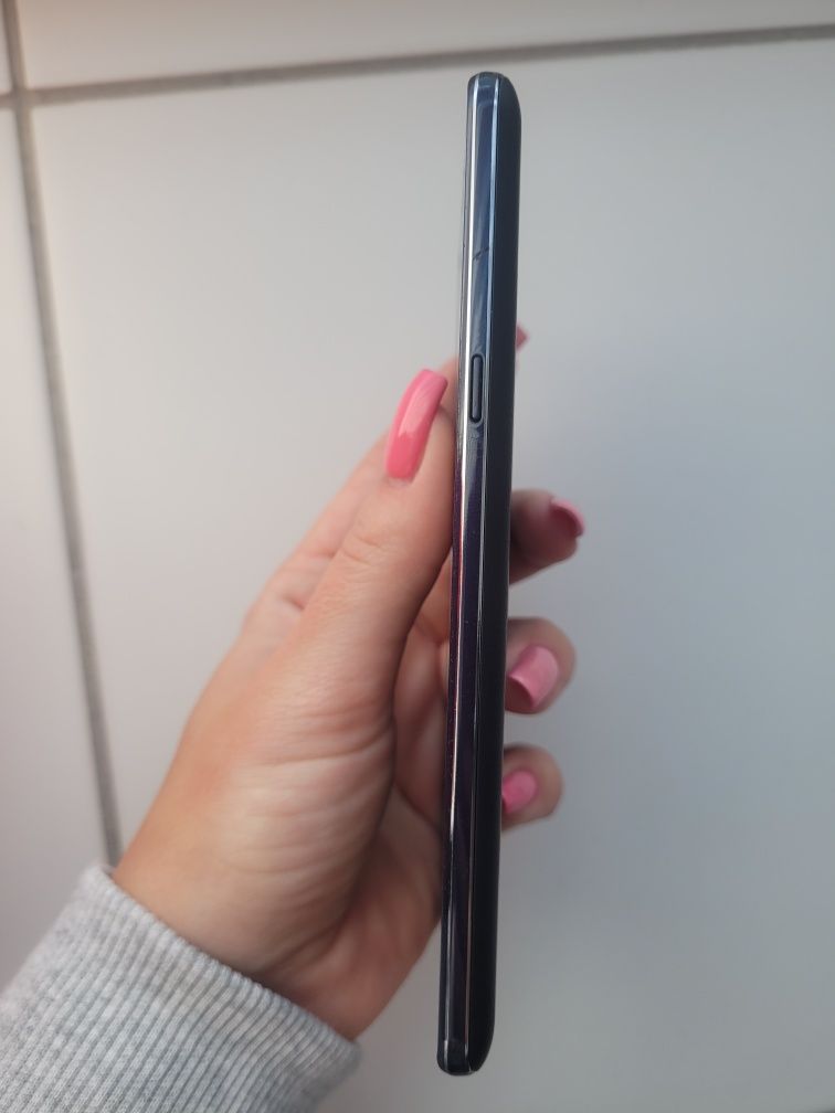 Telefon LG X Power uszkodzony
