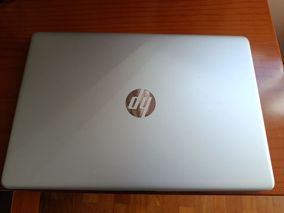Notebook hp 15s.