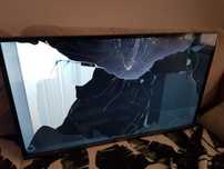 Części, Telewizor TV Philips 32PFS6908 uszkodzony - zbita matryca