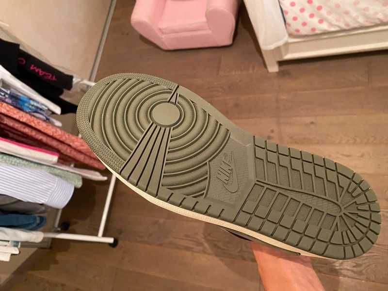 NoweRetroLowOGSPTravisScottOliveWszystkierozmiary39-43