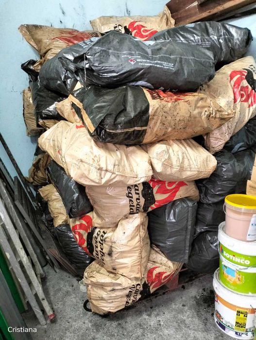 Carvão vegetal – fornecimento para restaurantes e eventos