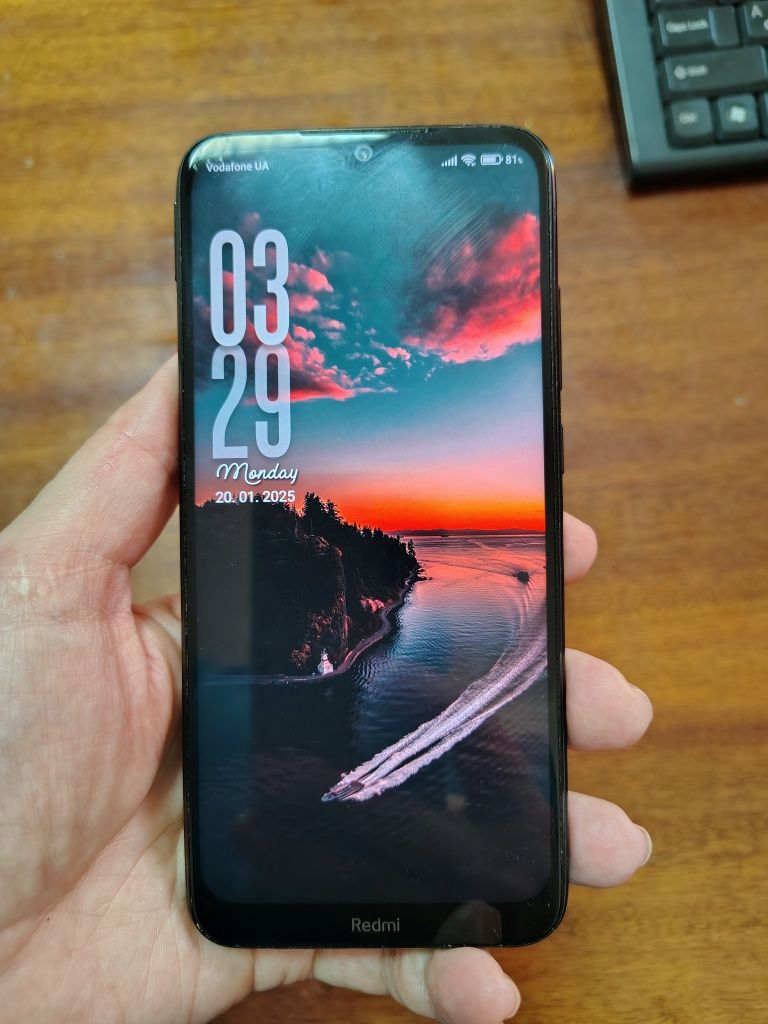 Телефон Redmi noute 8Т