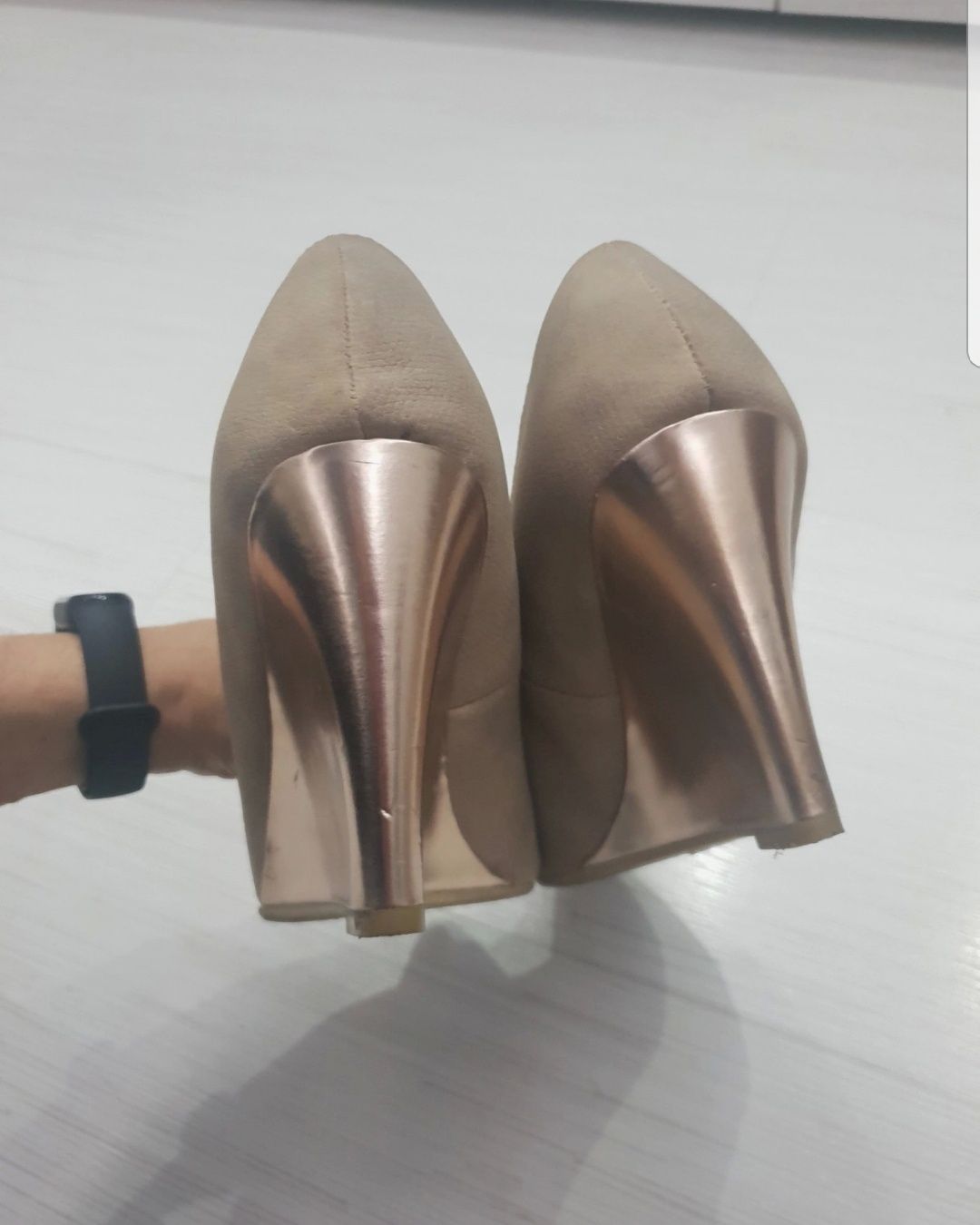 Buty na koturnie H&M r.40