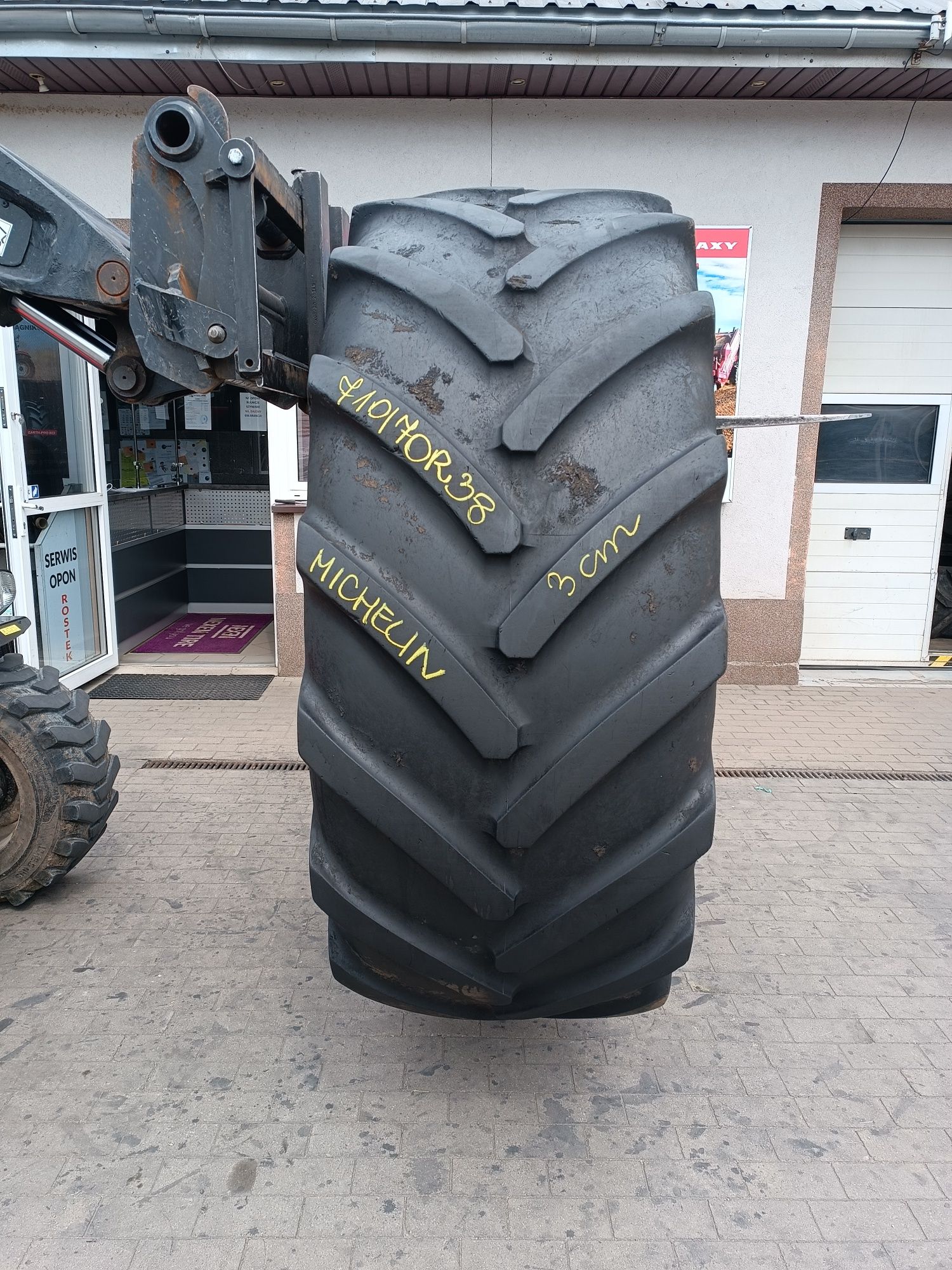 710/70R38 Michelin MachXBib