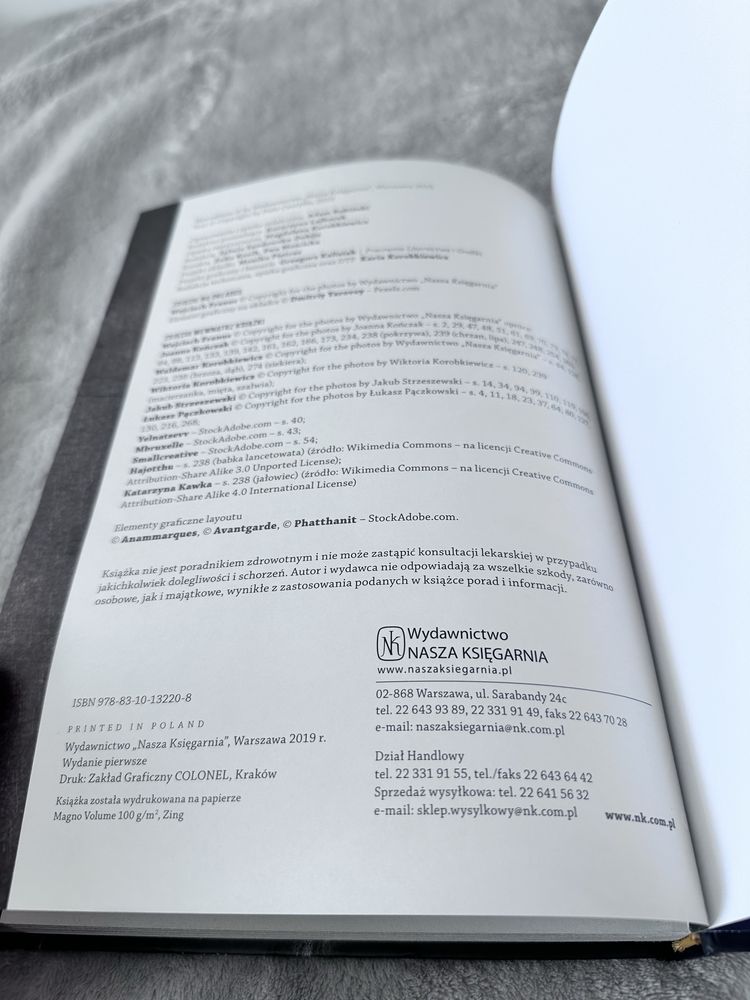 Vademecum przetrwania – Piotr Czuryłło – Nowa książka