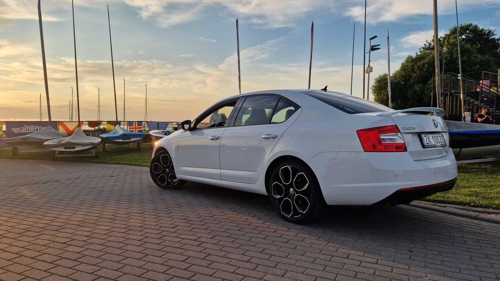 SKODA Octavia 3 230 RS