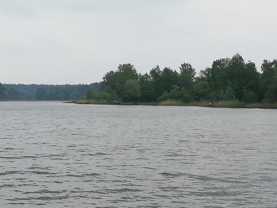 Działka nad jeziorem centralna Polska