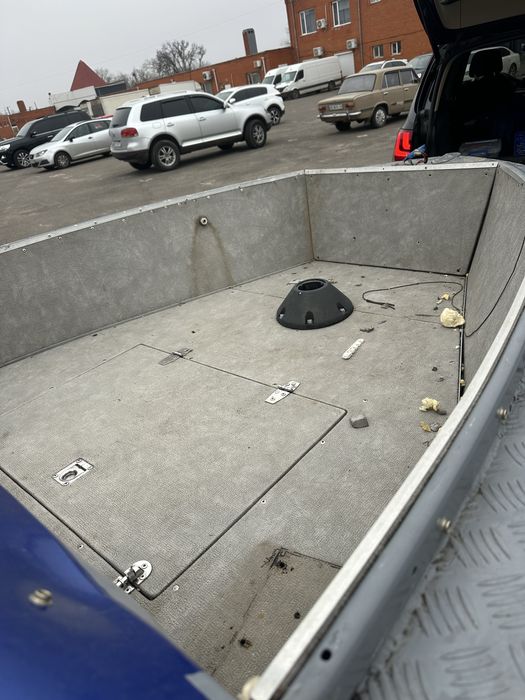 Продам лодку прогресс 4