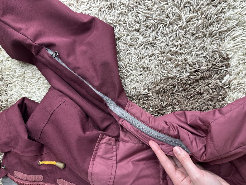 Женская куртка nike