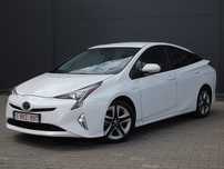 Toyota Prius 1.8i_99KM_Europa_Hybryda_JBL_HUD_Nawi_Kamera_Opłacony!!!