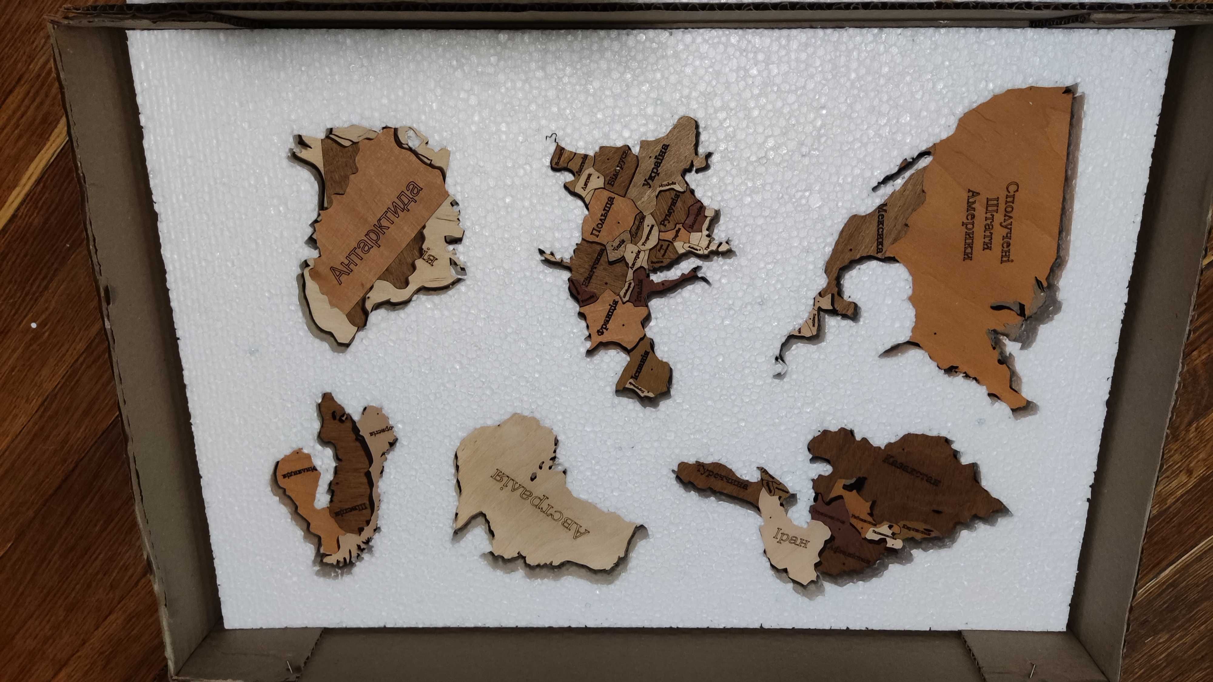 Багатошарова дерев'яна карта світу wood goods