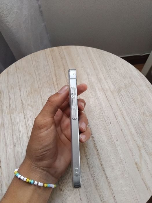 Iphone 16e bateria 100% , valor negociável