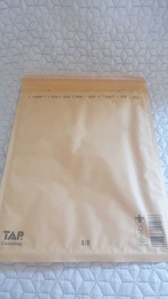 Envelopes almofadados grandes + caixas postais, (950), posso entregar