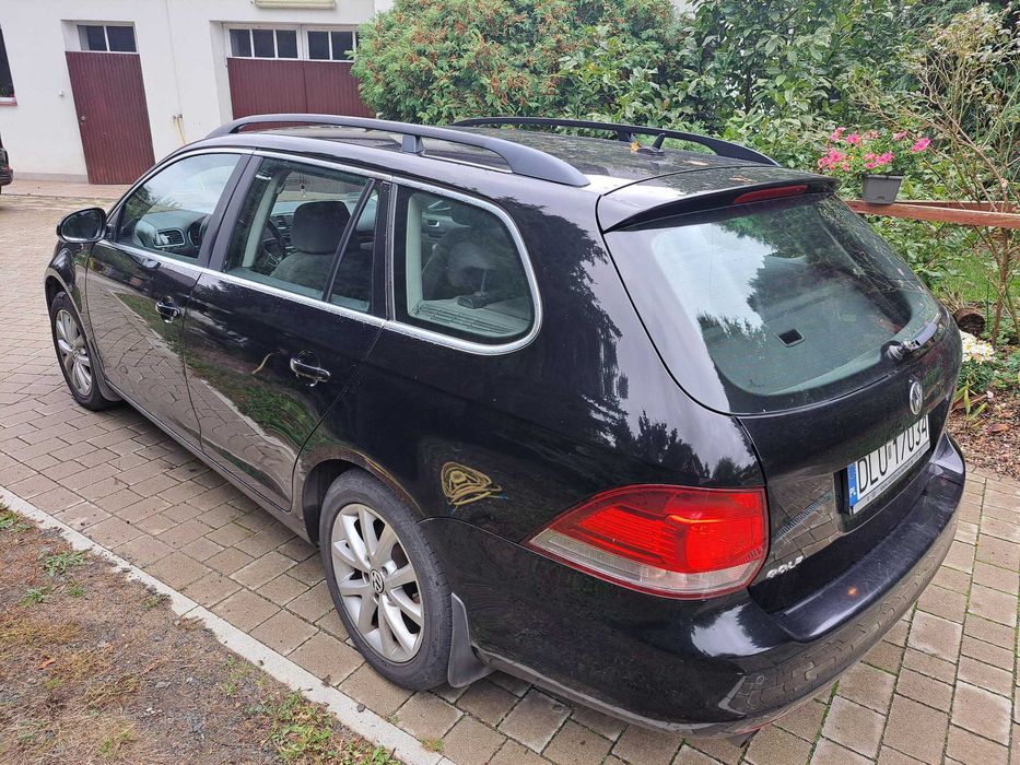 Volkswagen Golf A6 Variant Comfortline 1.6 TDI-CR 105 KM diesel