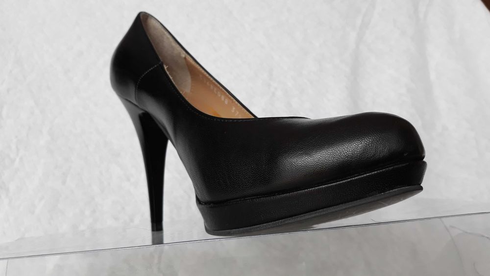 Szpilki Ryłko Estima