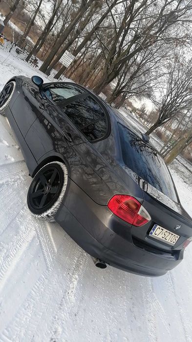 Alufelgi 4sztuki z oponami zimowymi 225/45 r17