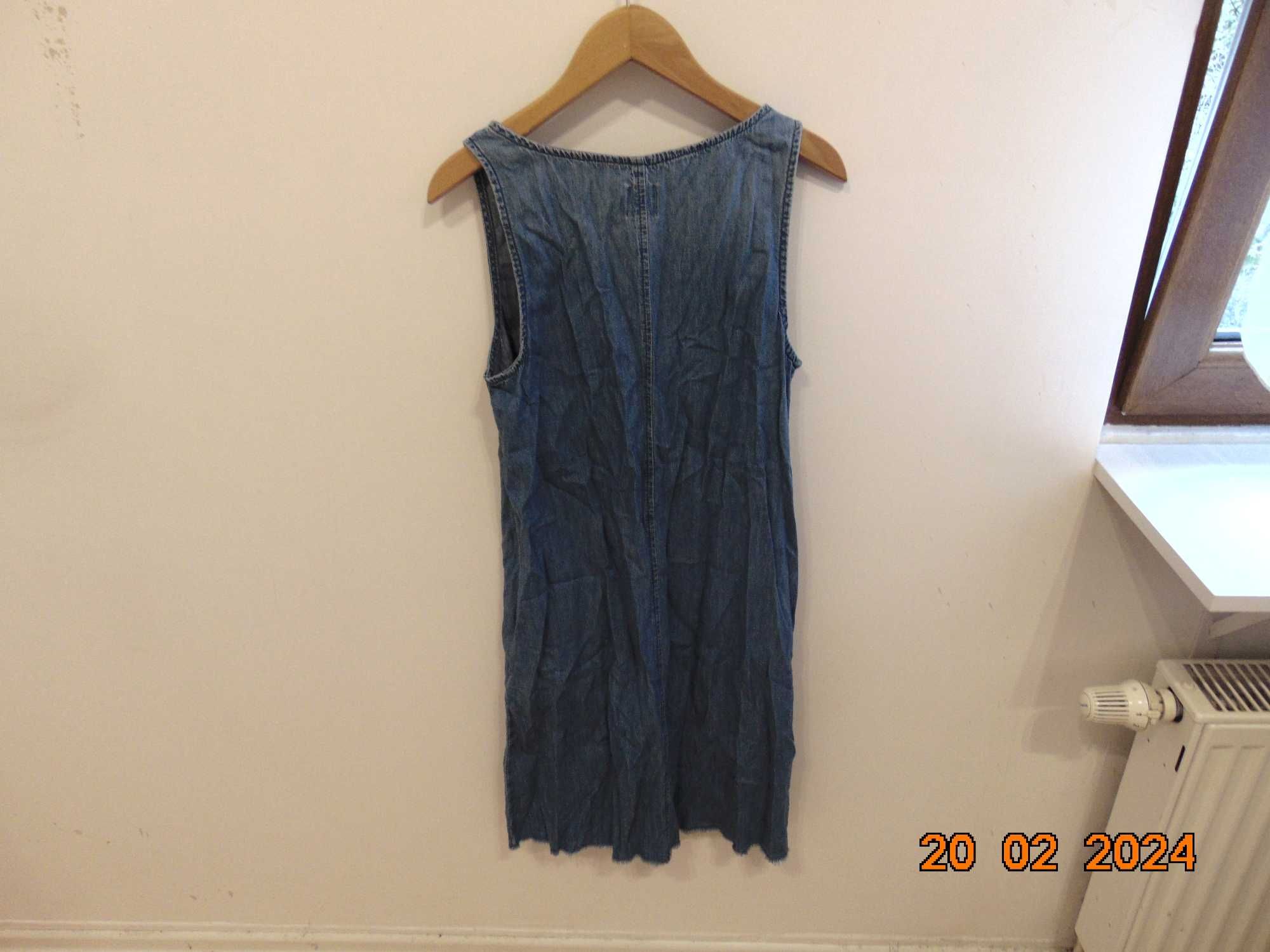 GAP Sukienka w kolorze niebieskim XS JEANS NIEBIESKA