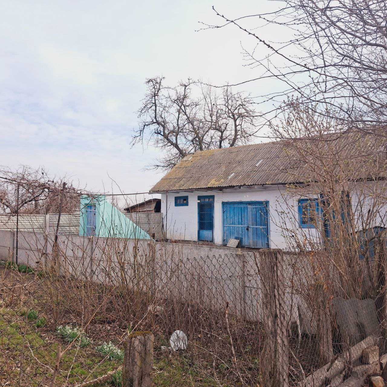 Продаж цегляного будинку