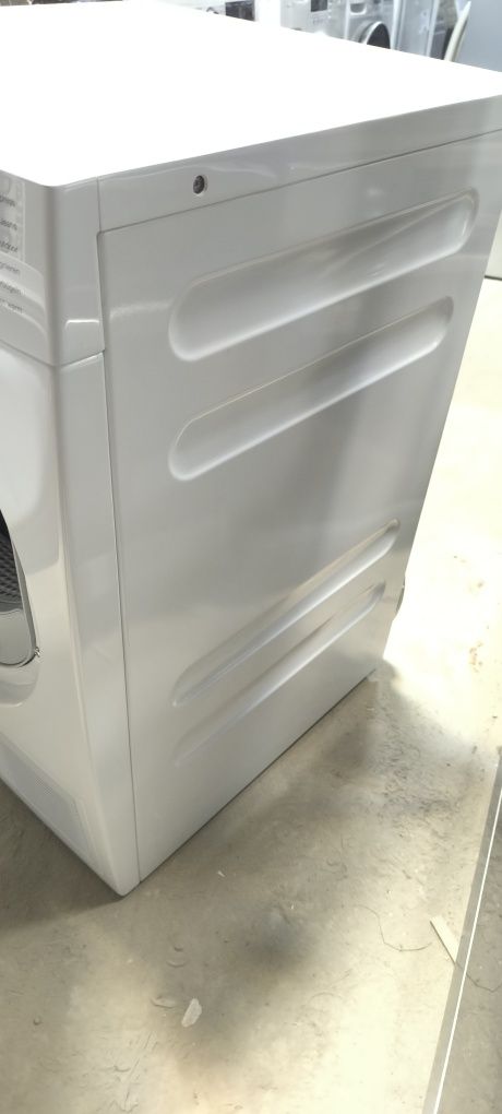 Сушильна машина(308год) Miele TWE727 wp
