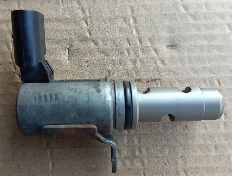 VW Golf Seat Altea Audi A3  1.4 TSI TFSI czujnik zawór zmiennych faz rozrządu 03C906456A