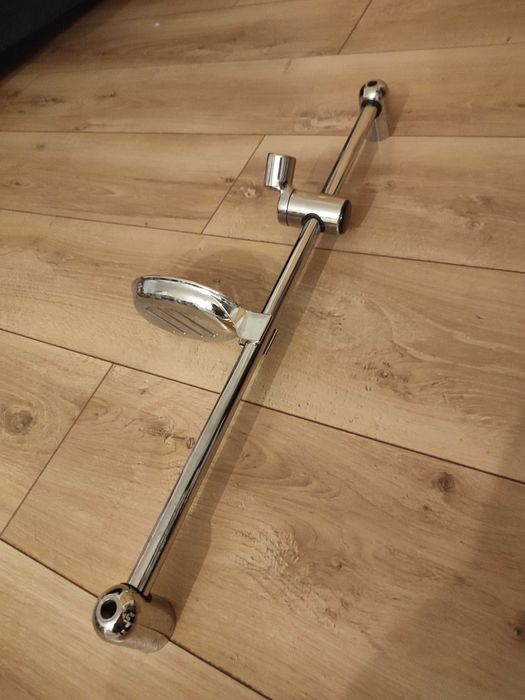 Zestaw prysznicowy drążek prysznicowy do słuchawki na słuchawkę  wanny