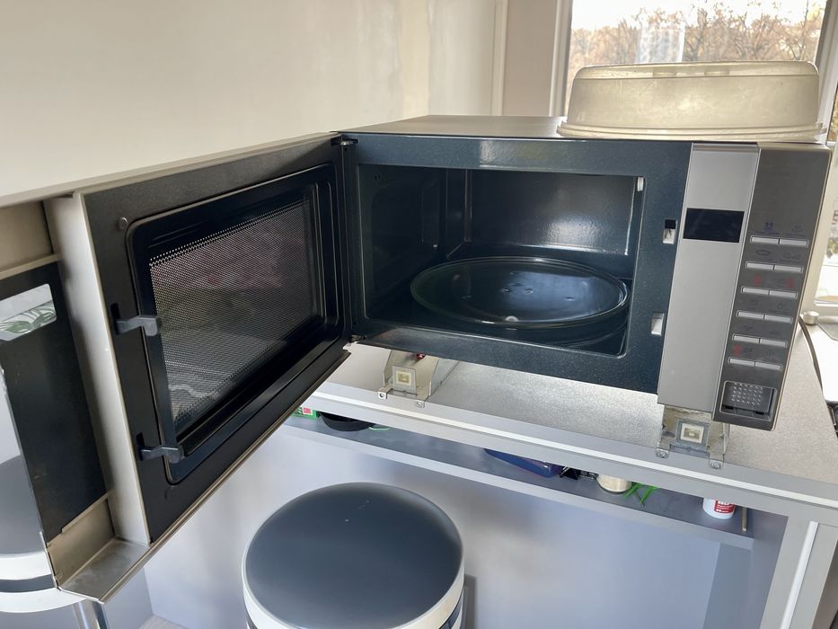 Mikrofalówka do zabudowy Samsung