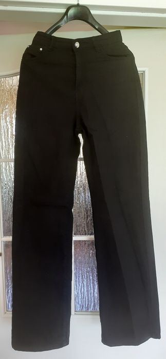 Spodnie jeansy damskie Bershka rozmiar 34
