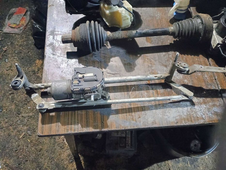 Mechanizm Silniczek Wycieraczek Przód Przedni VW Golf 5 V Kombi Jetta