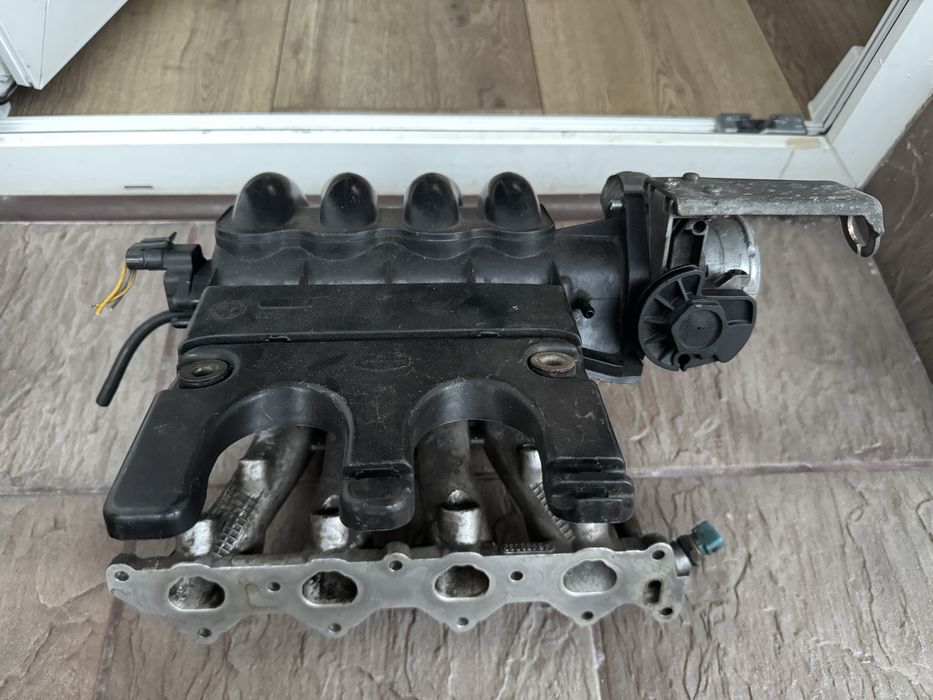 Kolektor ssący Magneti Mareli Fiat Punto 1 / Lancia Y 1.2 16v 86km