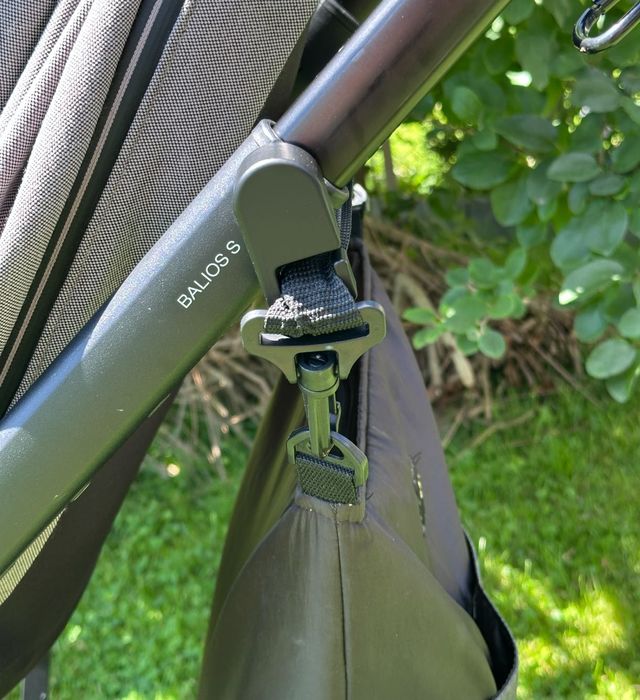 Uchwyty haczyki na torbę do wózka Cybex Priam Coya MATOWE z BLOKADĄ