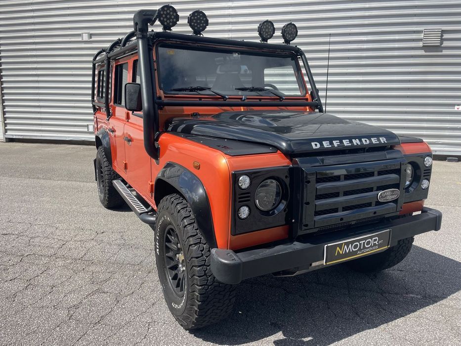 Land Rover Defender 110 Station Wagon Style