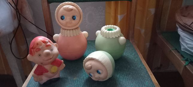 Продам игрушки времён СССР.