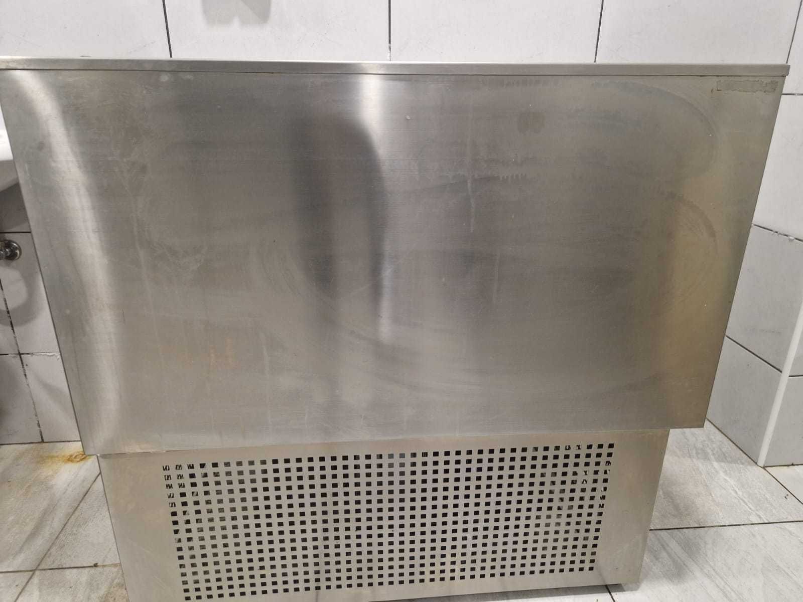 Vendo demolhador de bacalhau, e camara frigorífica