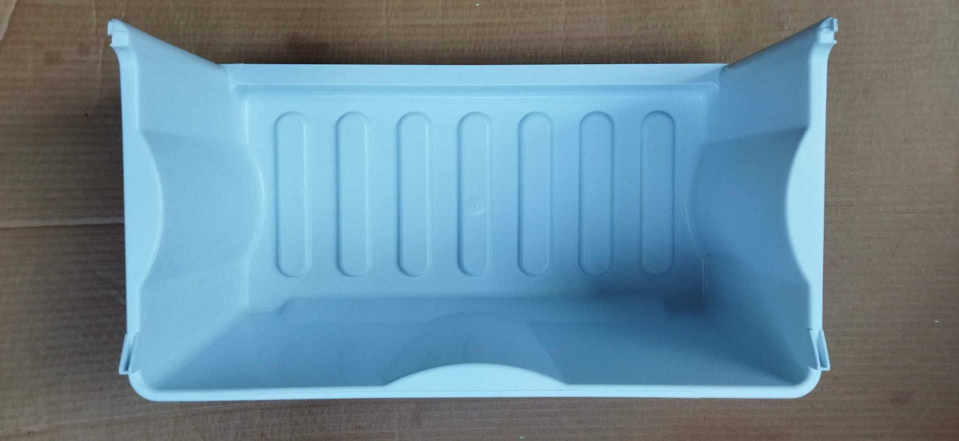 Корпус ящика морозильной камеры холодильника Indesit
