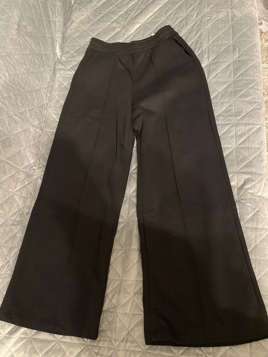 Флисовые штаны CROPP, черные — новые