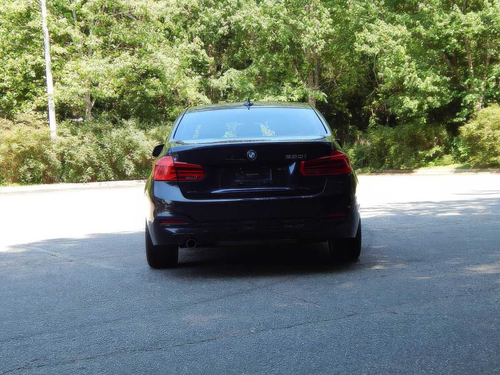 2017 BMW 3 Series 320i